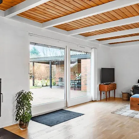 30339-ulfborg-vedbendvej-378 Vakantiehuis *